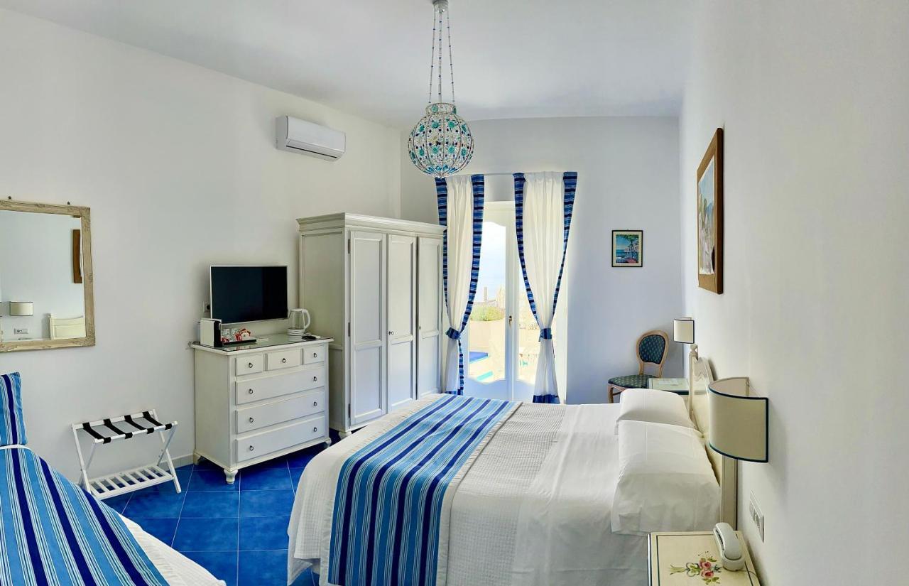 Hotel Villa Delle Palme In Positano Exterior foto