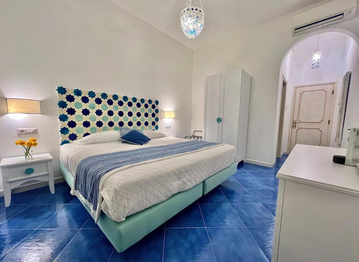 Hotel Villa Delle Palme In Positano Exterior foto