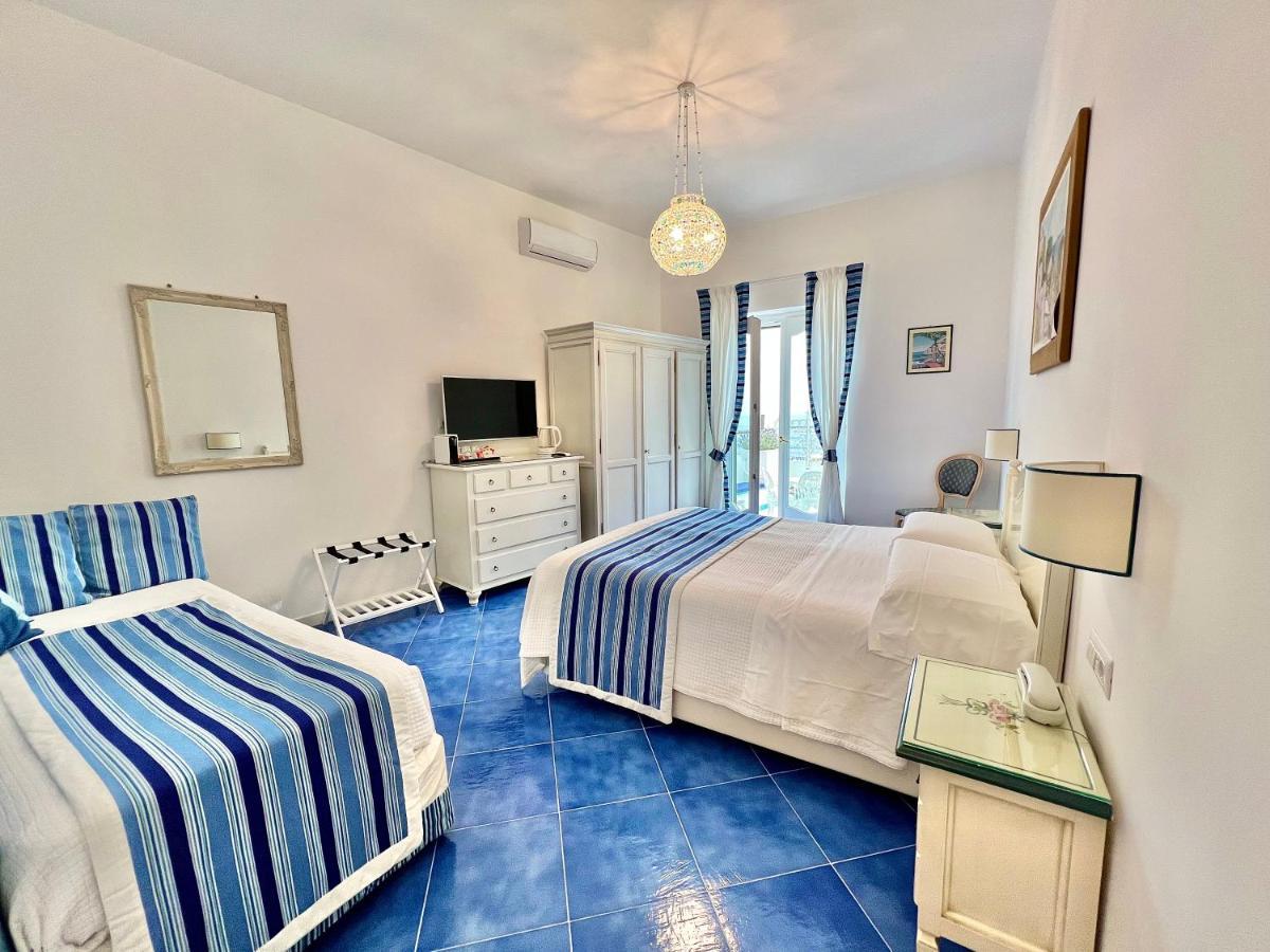Hotel Villa Delle Palme In Positano Exterior foto