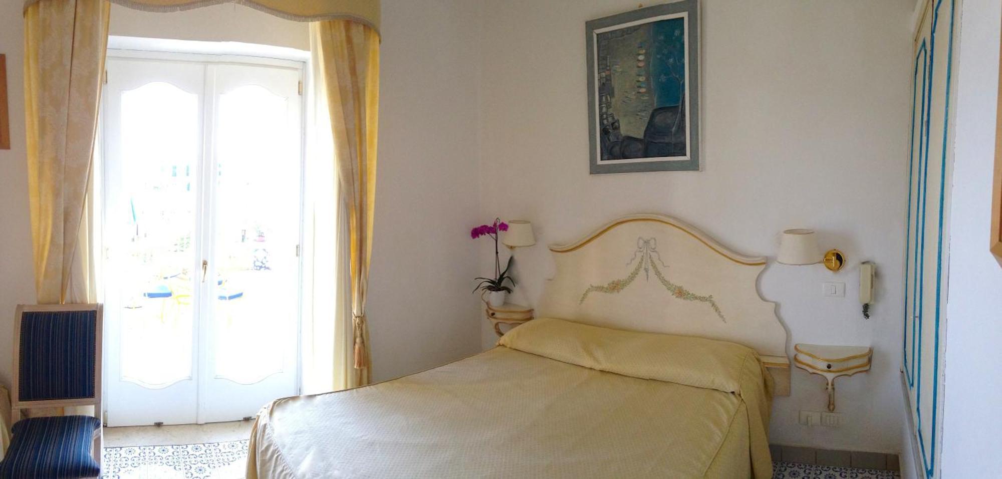 Hotel Villa Delle Palme In Positano Quarto foto
